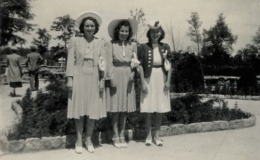 Aunt Katherine, aged 17 (right) with her sisters at  Jackson, Mississippi zoo, 1941